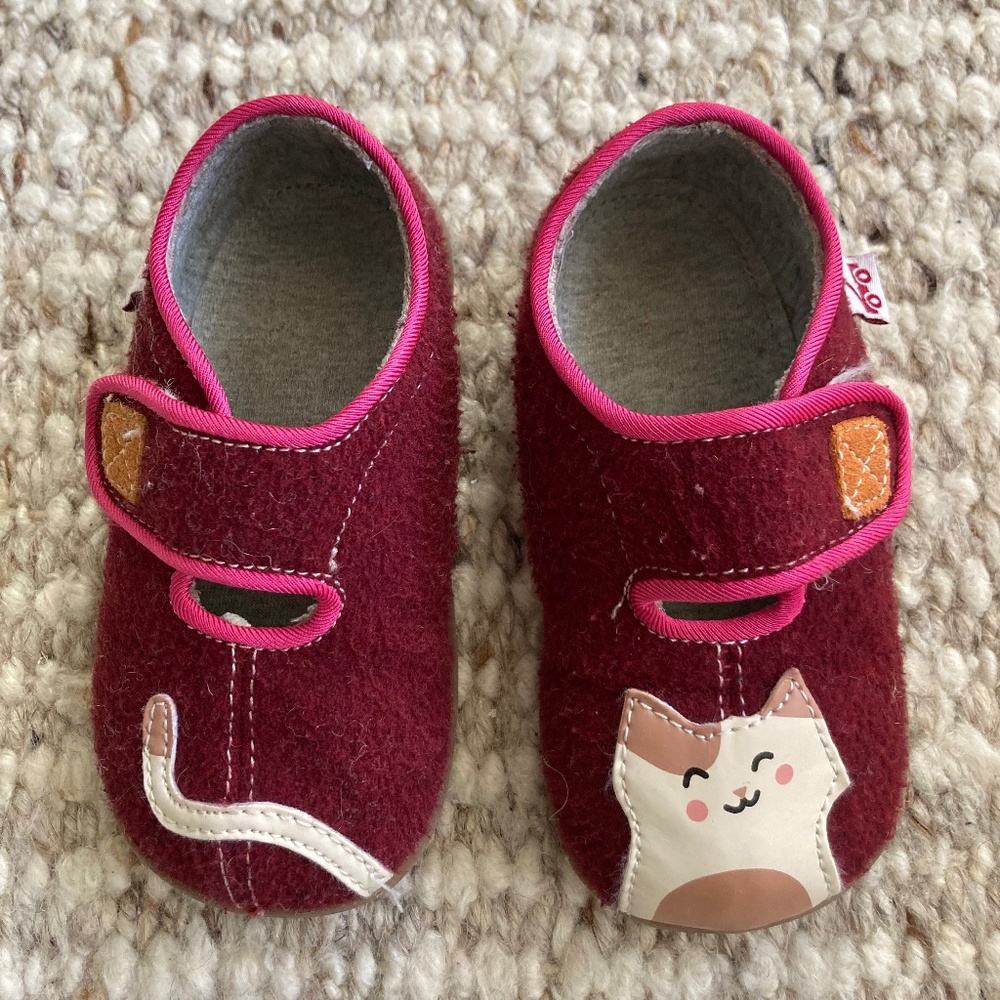 See Kai Run Toddler Cruz II Slippers - Size 7